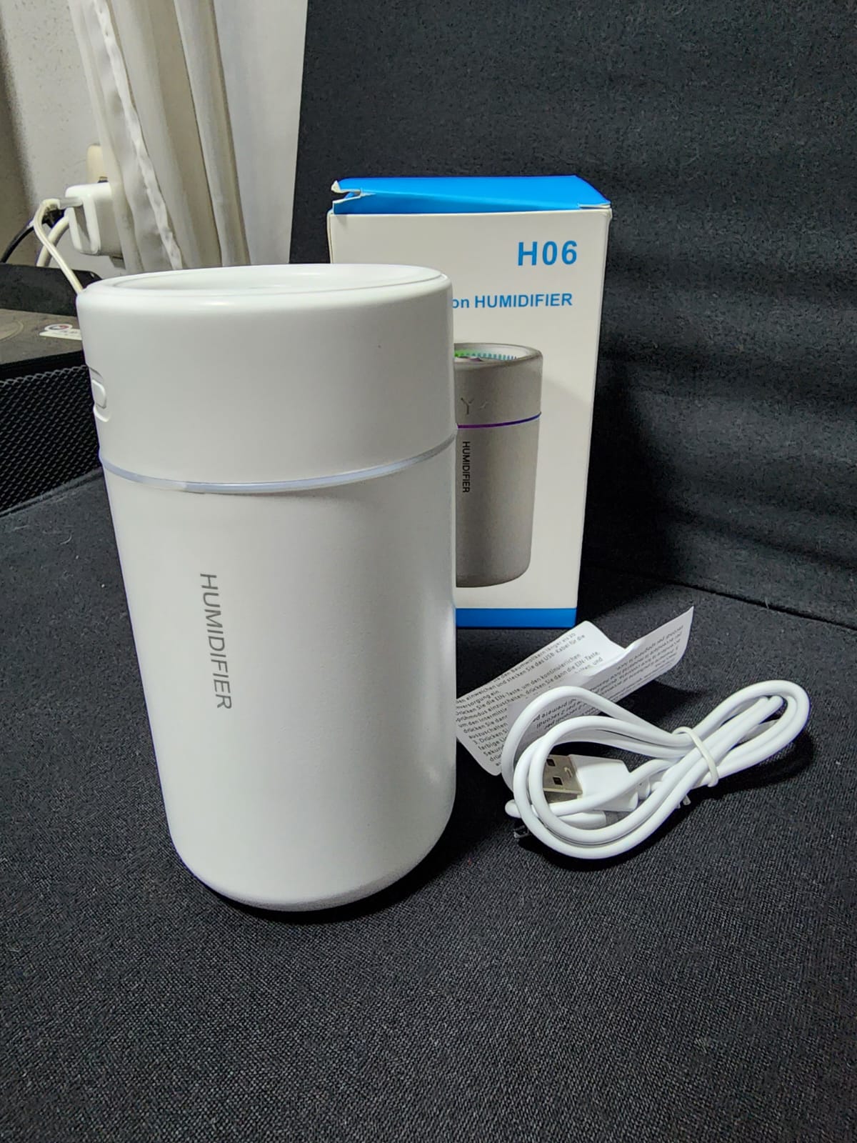 🌬️ Tu oasis de paz en cualquier lugar: Mini Humidificador LED Ultrasónico